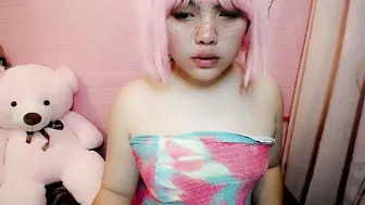 Aurora_more femboy nude cam