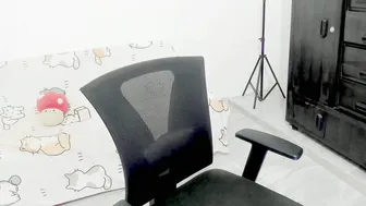 naoko_uwu amateur cam show 11/24/2025