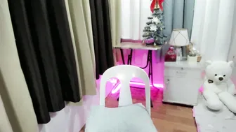 Ur_sweetiechess18 amateur live cam video (11-24-2025)