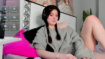 katy_bliss (11/24/2025)