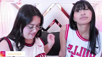 foxybuny 24-Nov-2025 lesbian