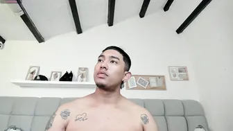 Erotic_sins chat sex (11/24/2025)