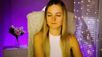 deboralarson shy 24-Nov-2025