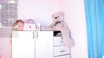 Sophi_lu1 porn video 24-Nov-25