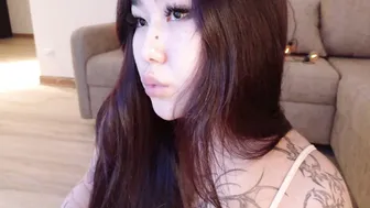 Yurikomay 11/24/2025