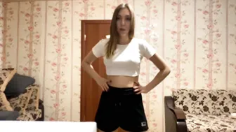 essiecutty teen - 11/24/2025
