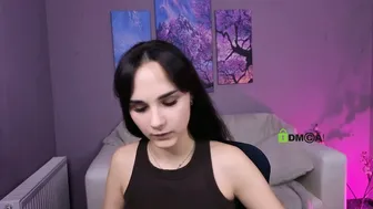 lisa_dark_ new (11-24-2025)