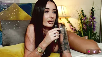 oneoutrageous sex cam chat 11-24-2025