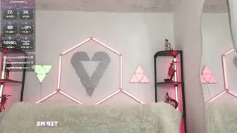 tiny_vixen_ braces 11/24/2025