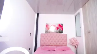 pinky_f00x recorded nude video 372369