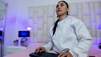 ariana_rouse_ recorded nude video 372412