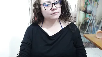 curly_greeneyed recorded nude video 372453
