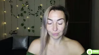 ay_kiss_jully recorded nude video 372689