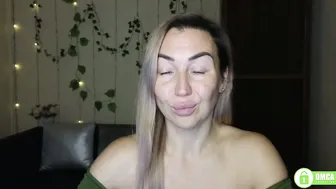 Ay_kiss_jully nonude 11/25/2025