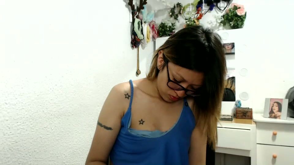 nena_lov porn cam video (11-25-2025)