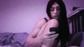 Kiki_xts lovense live cam show