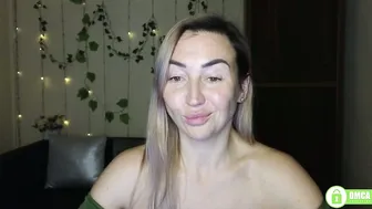 ay_kiss_jully recorded nude video 373438