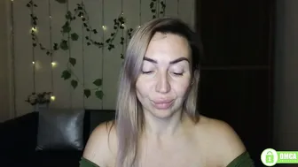 ay_kiss_jully recorded nude video 373438