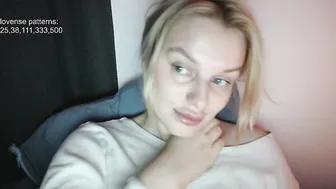 Foxfrromearth cam girl 11/25/2025
