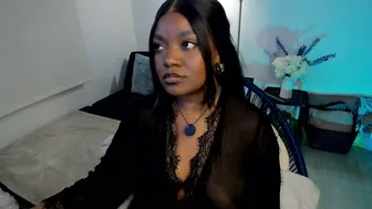 soymaria___ (11/25/2025)