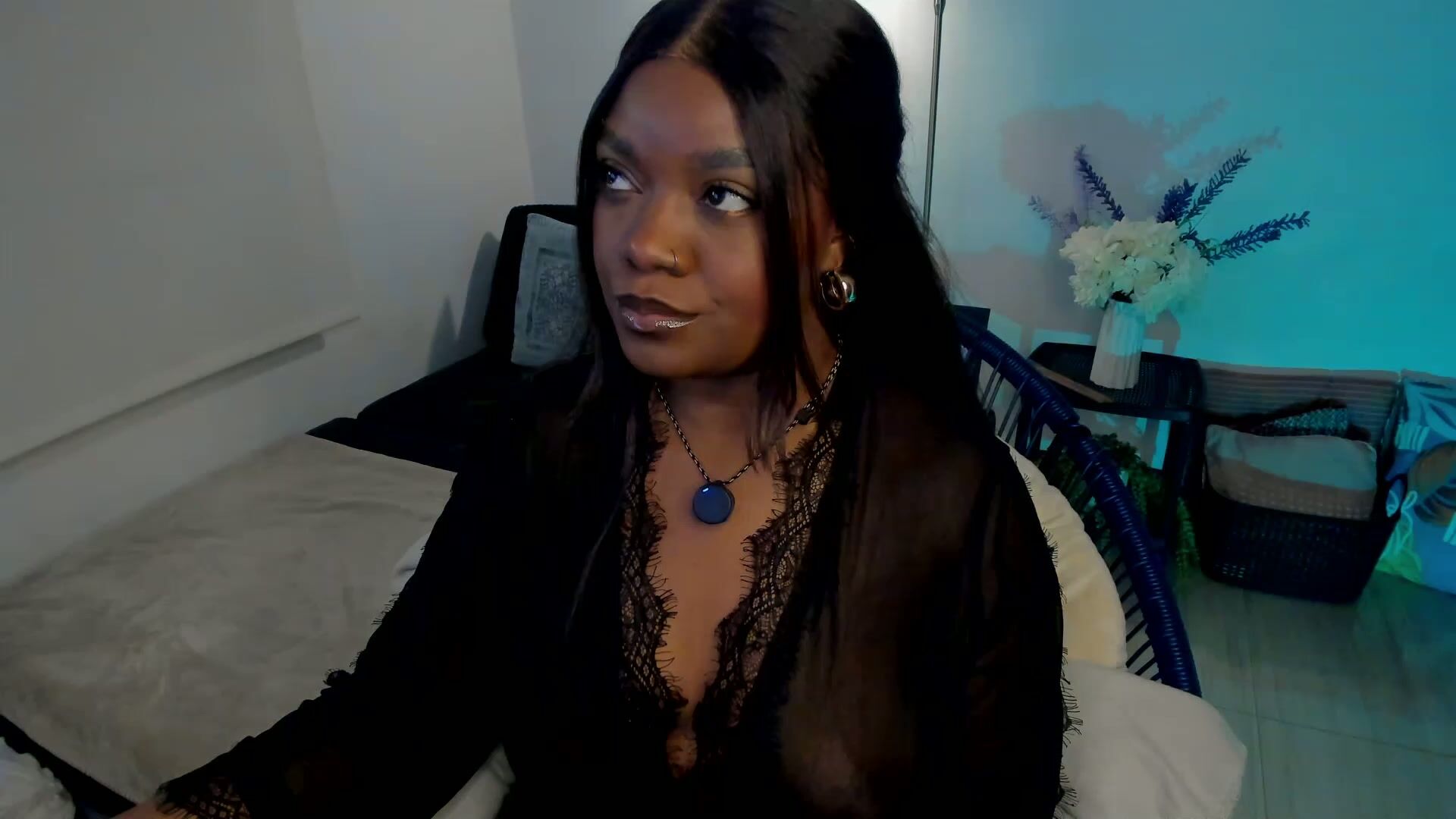 soymaria___ (11/25/2025)