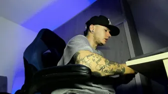 Male_pussy hot webcam video 25-Nov-25