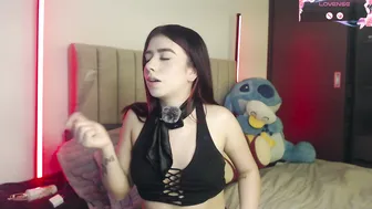 your_rosalie on cam 11/25/2025
