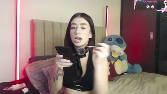 your_rosalie on cam 11/25/2025