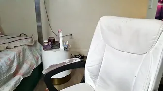 pretty69queen cam chat (11/25/2025)