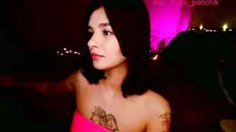 moto_ponchik 25-Nov-2025 bigboobs