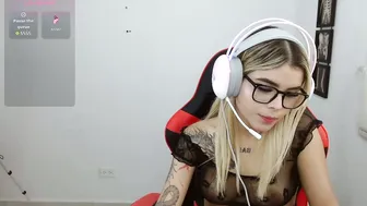 Misskatiia 11/25/2025