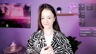 Mia_starrr_ 25 November 2025