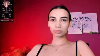 rosalie_shy 18 11-25-2025