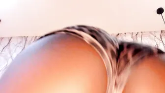 Exotic_ebony_ porn cam chat 26-Nov-25