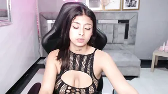 Cute_martina_v on cam 26-Nov-2025
