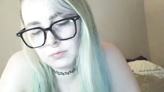lilemmy1999 (11/26/2025) nomakeup