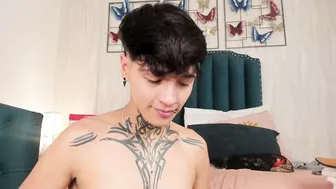 B3k_afrodict hairyarmpits chat sex cam