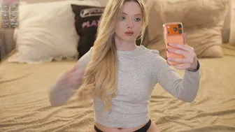 kira0541 (11/26/2025) dildo