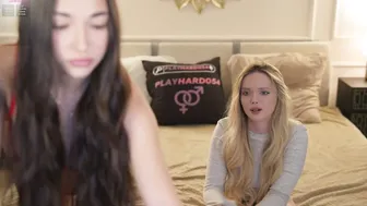 kira0541 (11/26/2025) dildo