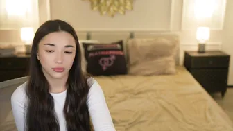 kira0541 dildo 11/26/2025