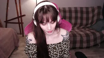 i_love_icecream recorded nude video 378288
