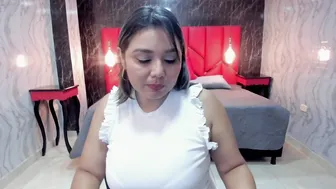 latinaholequeen live cam video - 26-Nov-25