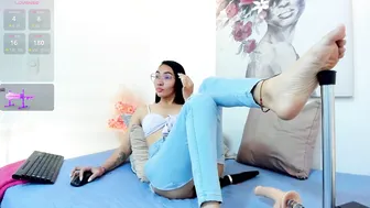 Lucyy_liiu stream 11-26-2025