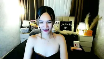 urblossom_princess webcam (11/26/2025)