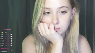 chloe_novel recorded nude video 379517