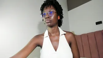 Tahira_21 nude cam video 26-Nov-25