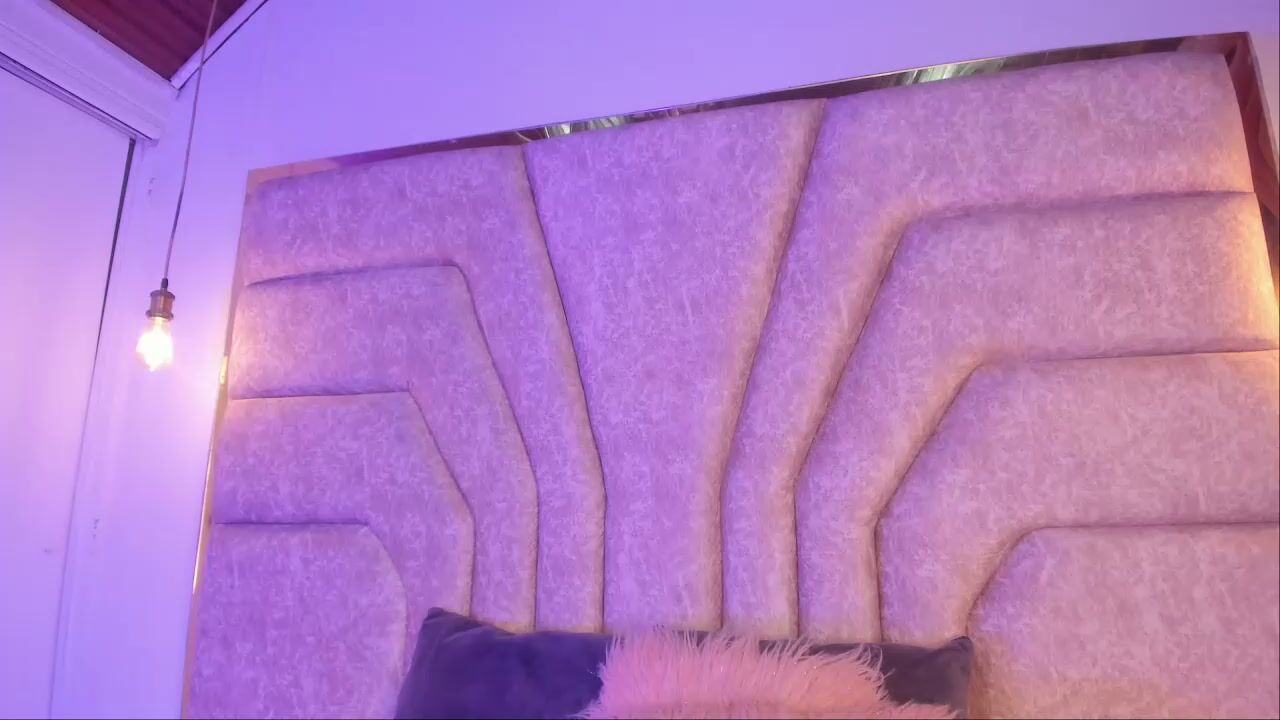 Francheska121 bigboobs (11-26-2025)