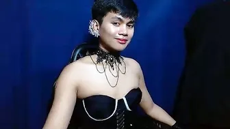 Iya143 naked 27-Nov-25