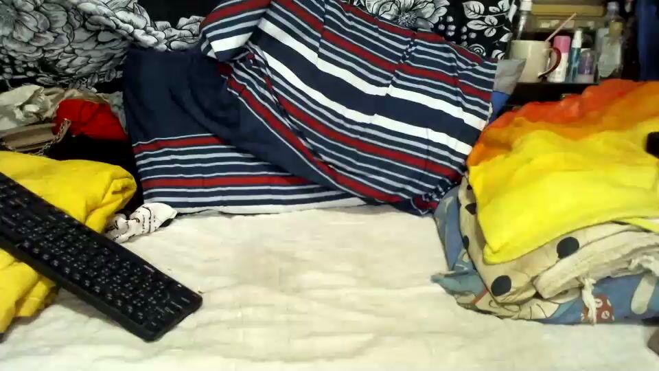 Amuy_amuy cam video 05-25-2025