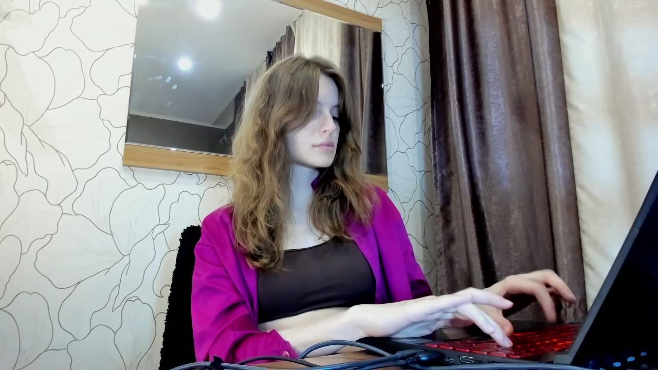 mistresselizy webcam video 25-May-2025